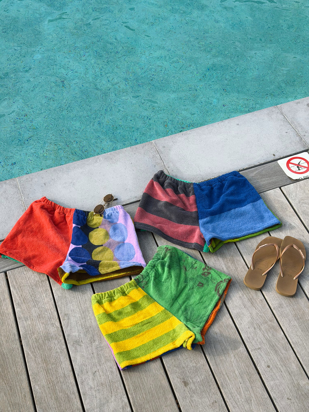 Kit Upcycled Towel Mini Shorts - M/L